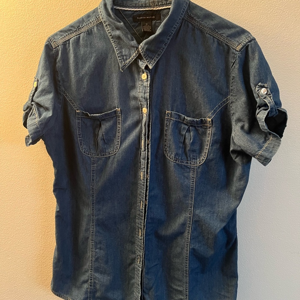 Tommy Hilfiger Casual Blue Jean Button Down Shirt - Picture 3 of 9